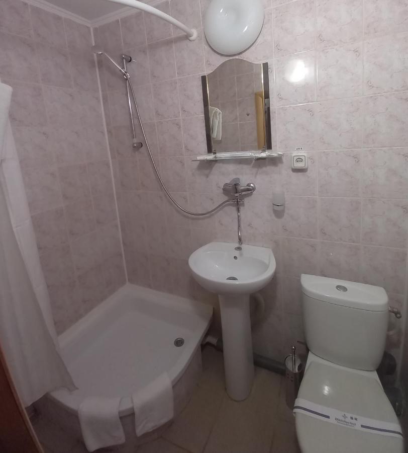 Mykolayiv Tourist Hotel Николаев Экстерьер фото